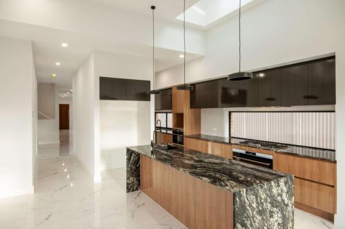 26 Edwin St__08-resized