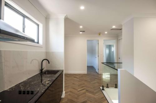 26 Edwin St__23-resized