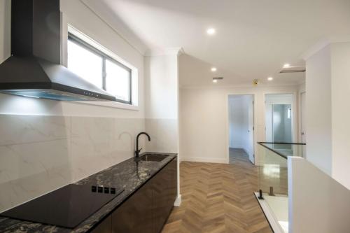 26 Edwin St__24-resized