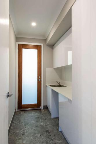 31 Tindall Rd_13